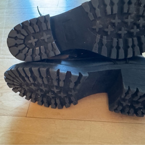 Steve Madden Women’s Black Chunky Lace-Up Combat Boots Size 8 - Picture 3 of 5